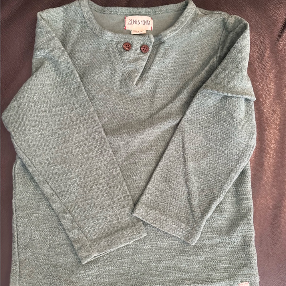 Me & Henry Kids' Long Sleeve Tee in Sage Green